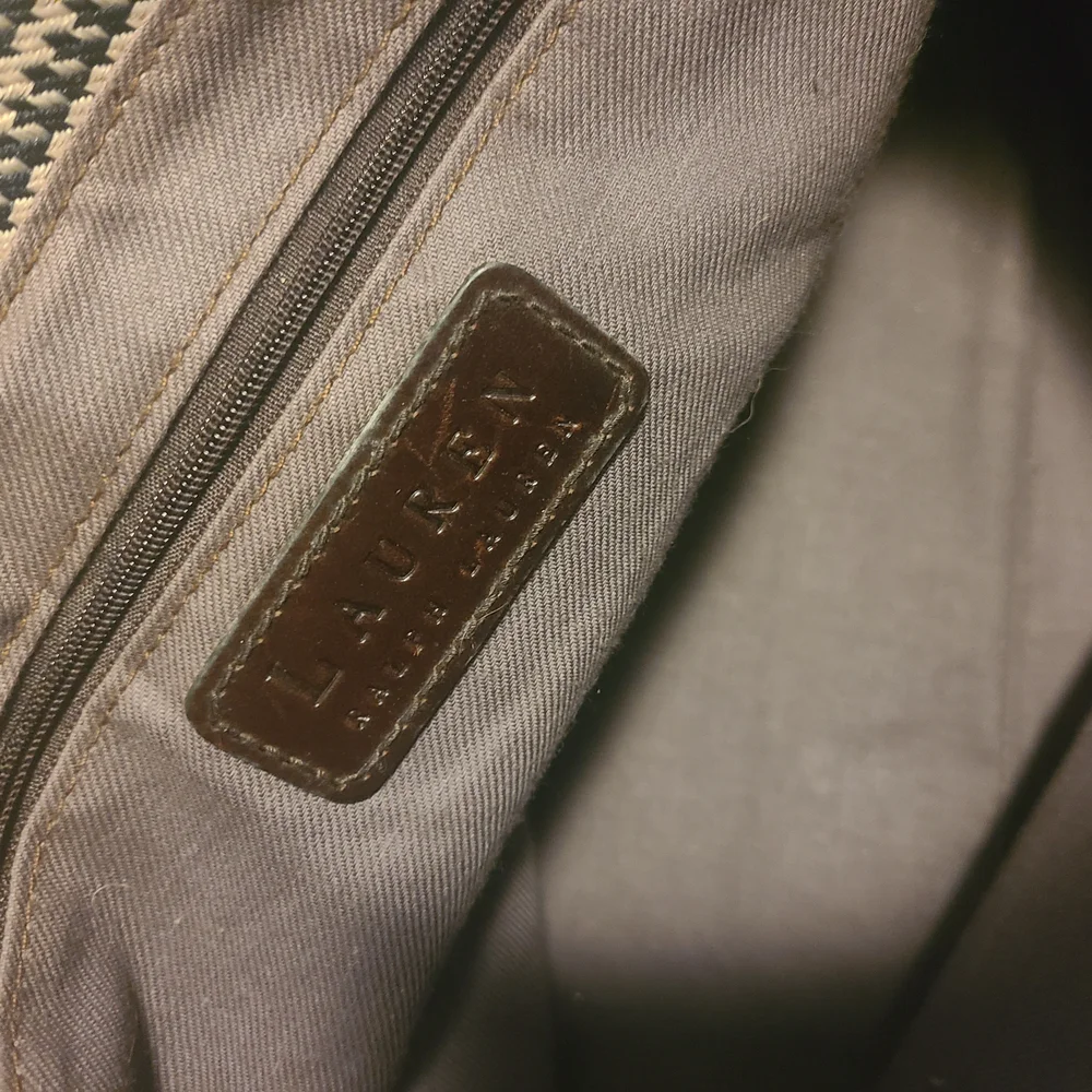 Ralph Lauren Black and Brown Houndstooth Tote - Picture 4 of 5